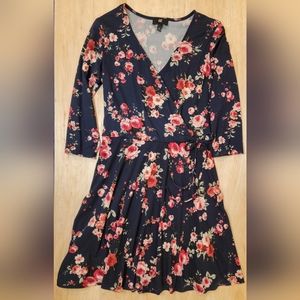 Navy Floral Midi Faux Wrap Dress with 3/4 Sleeve- iZ Byer in Junior's Size Large
